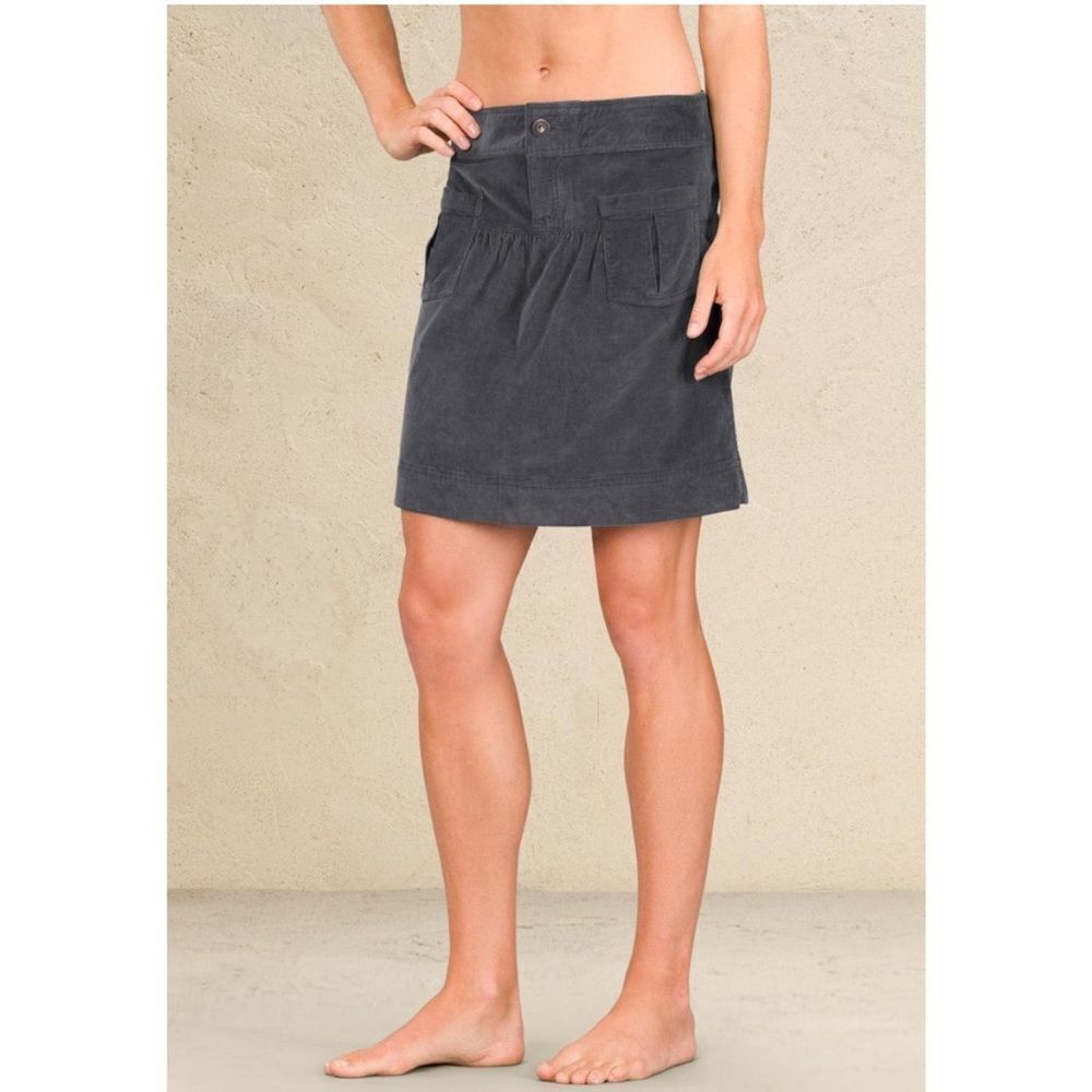 ATHLETA CORDOBA CORDUROY SKIRT SIZE 8
